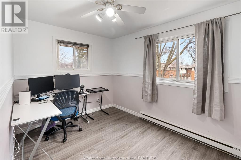 2911 MEADOWBROOK LANE Image 18