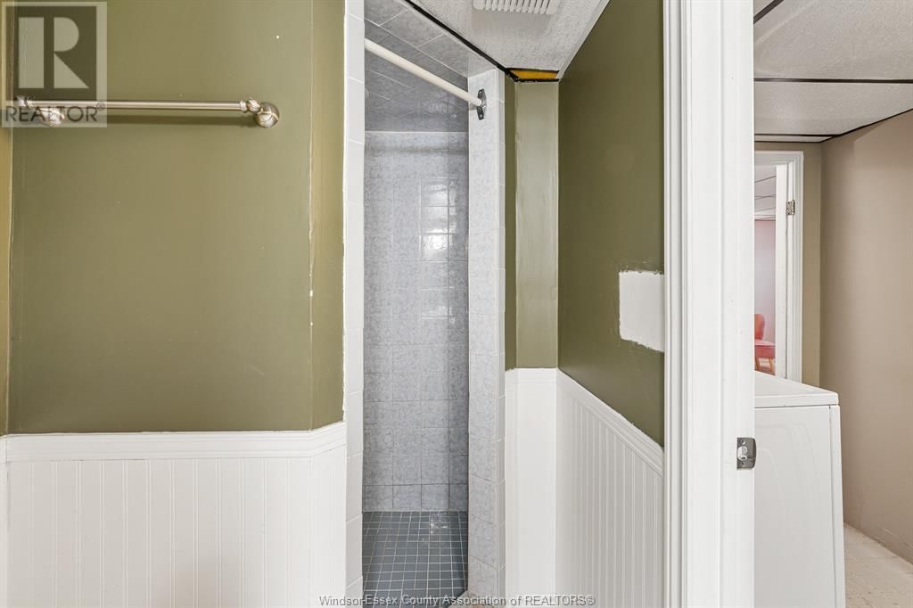 2911 MEADOWBROOK LANE Image 31