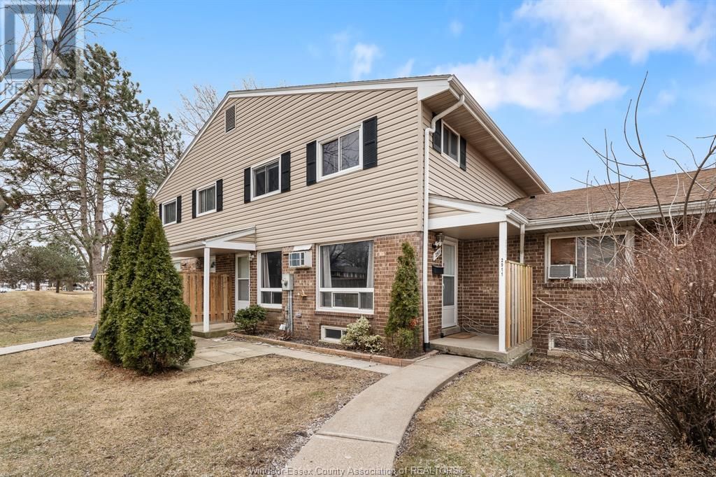 2911 MEADOWBROOK LANE Image 34