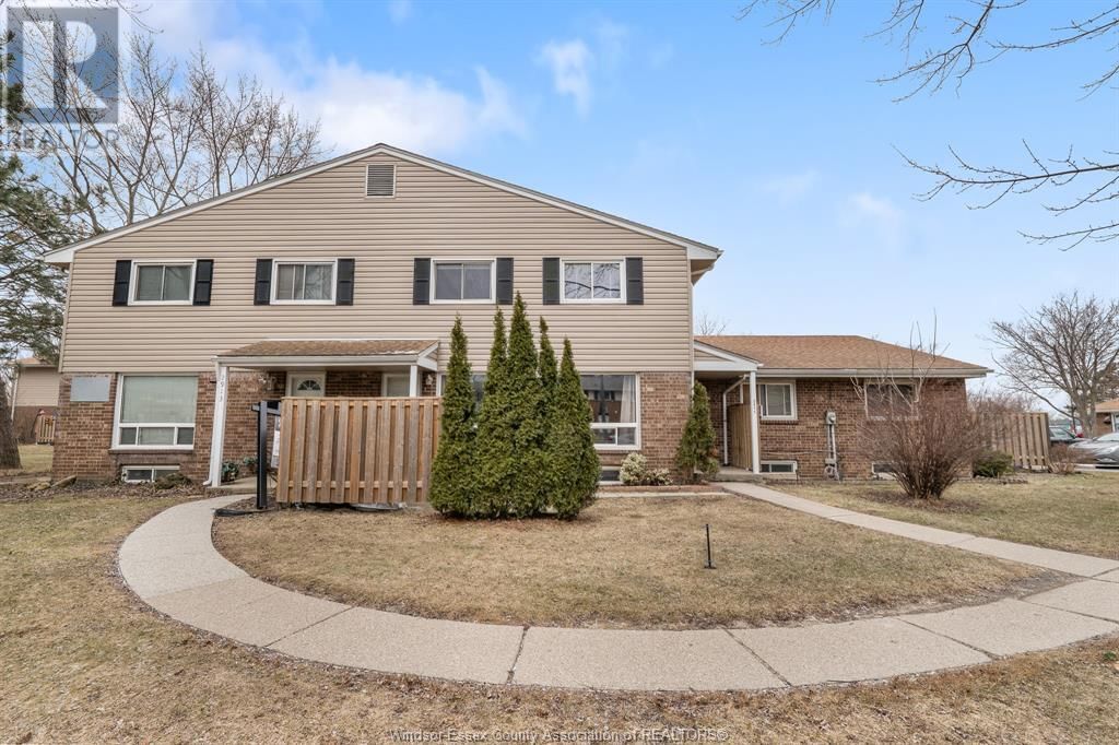 2911 MEADOWBROOK LANE Image 35