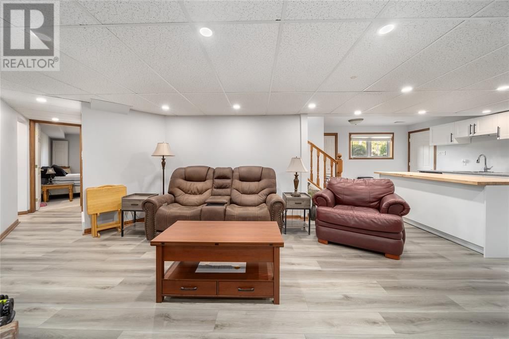 4307 BLUEPOINT DRIVE Image 23