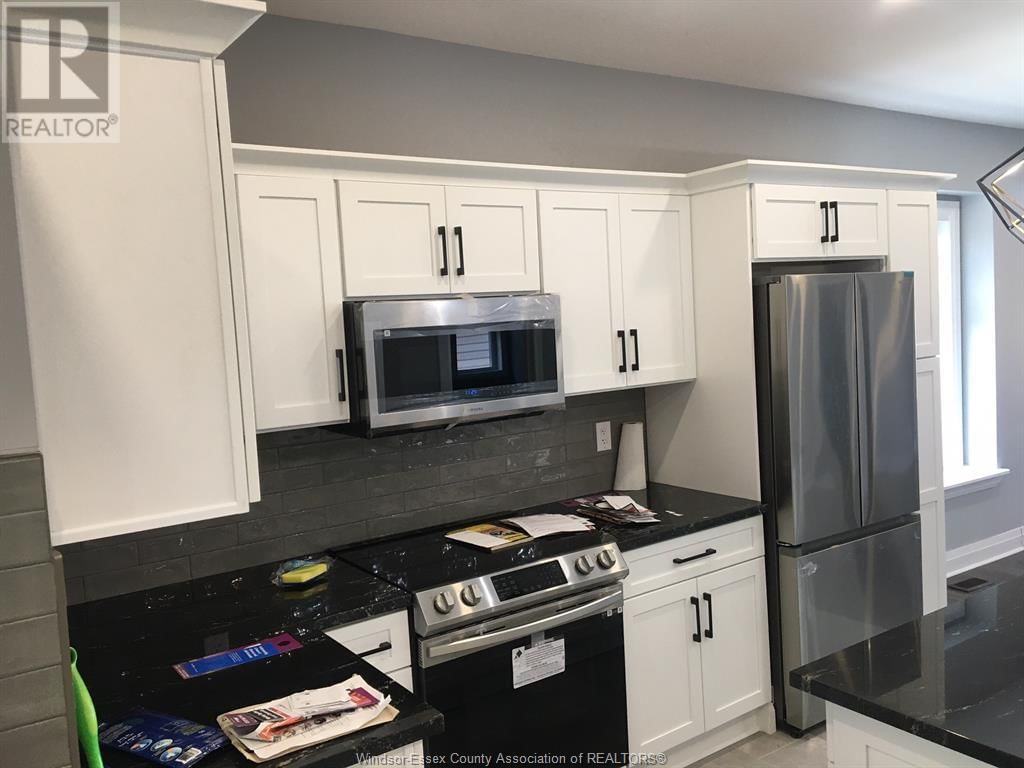 1059 ELSMERE Image 19