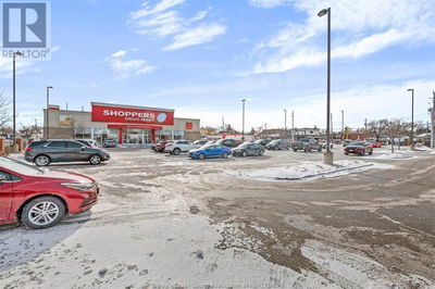 Commercial for Sale in Canada