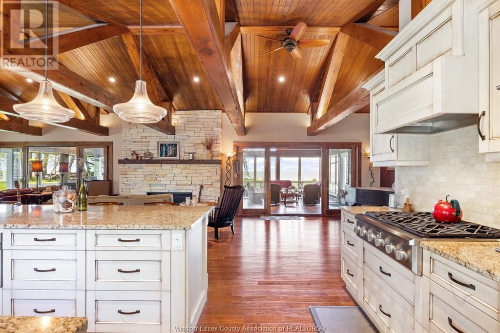 16660 COUTURE BEACH Image 11