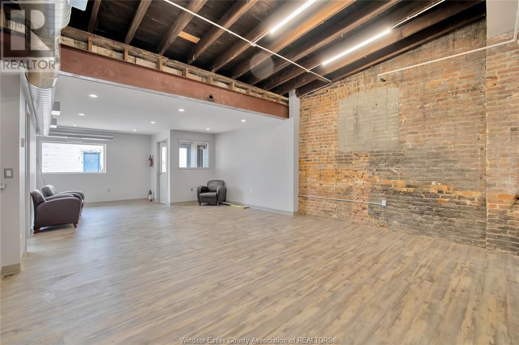 1327 MCDOUGALL STREET Image 12