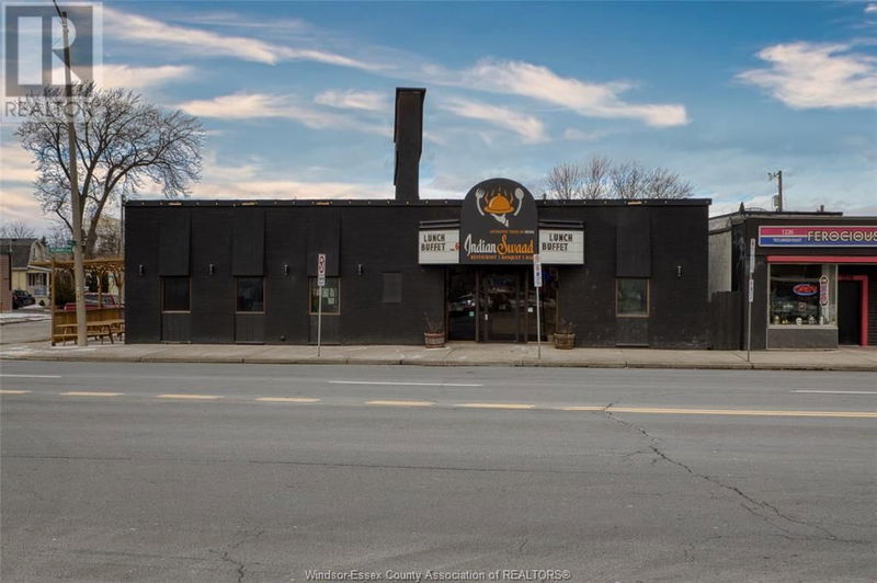 Image #1 of Restaurant for Sale at Tecumseh, Windsor, Ontario