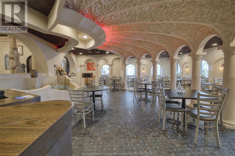 Image #1 of Restaurant for Sale at Tecumseh, Windsor, Ontario