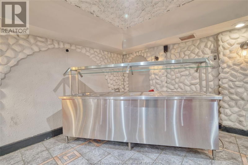 Image #1 of Restaurant for Sale at Tecumseh, Windsor, Ontario