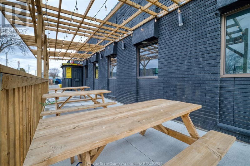 Image #1 of Restaurant for Sale at Tecumseh, Windsor, Ontario