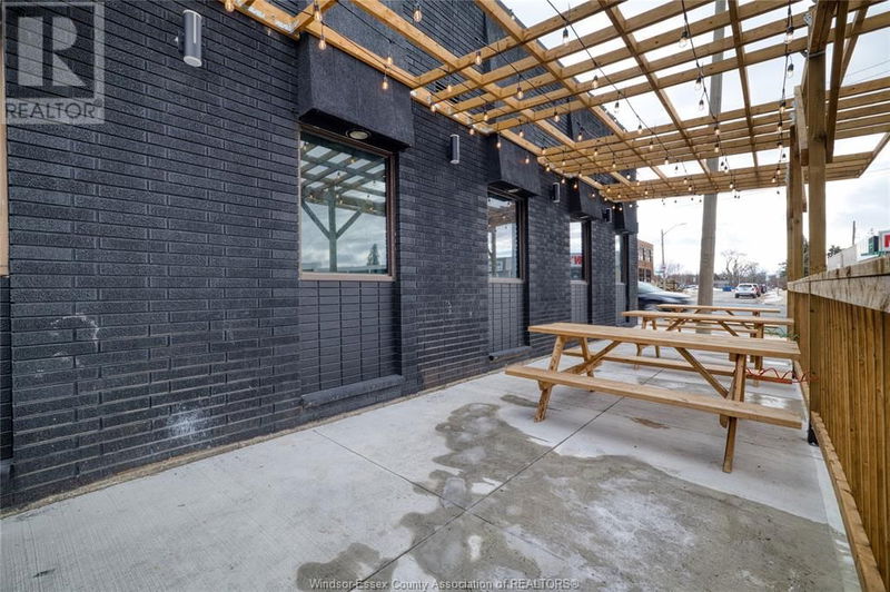 Image #1 of Restaurant for Sale at Tecumseh, Windsor, Ontario