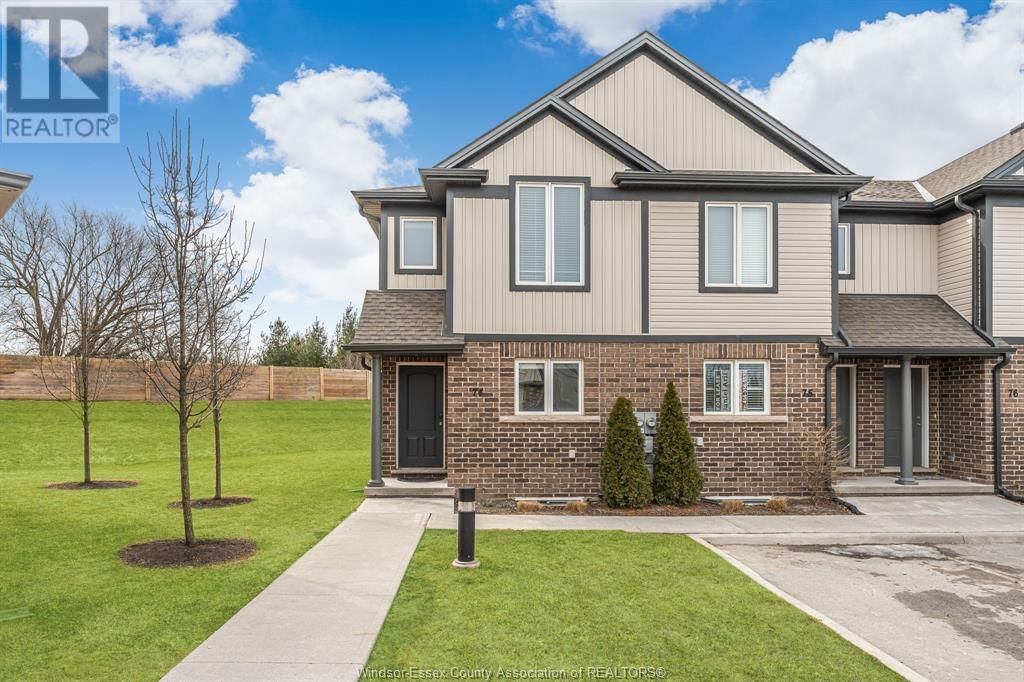 74 - 7768 ASCOT CIRCLE Image 1