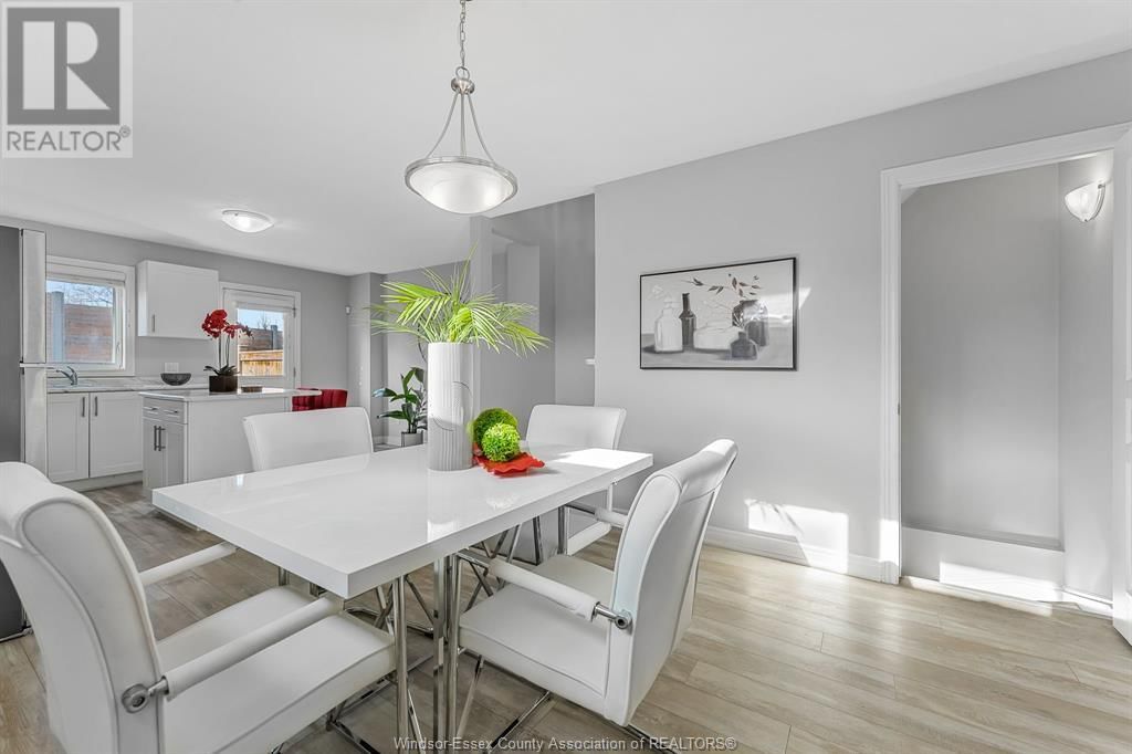 74 - 7768 ASCOT CIRCLE Image 10