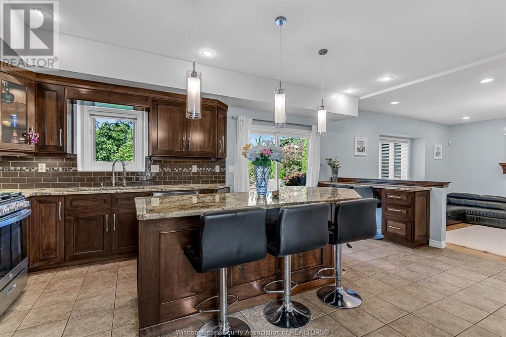4545 SOUTHWOOD LAKES BOULEVARD Image 18