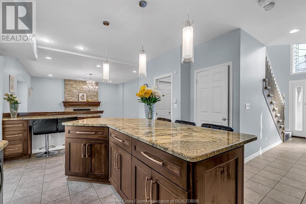 4545 SOUTHWOOD LAKES BOULEVARD Image 22
