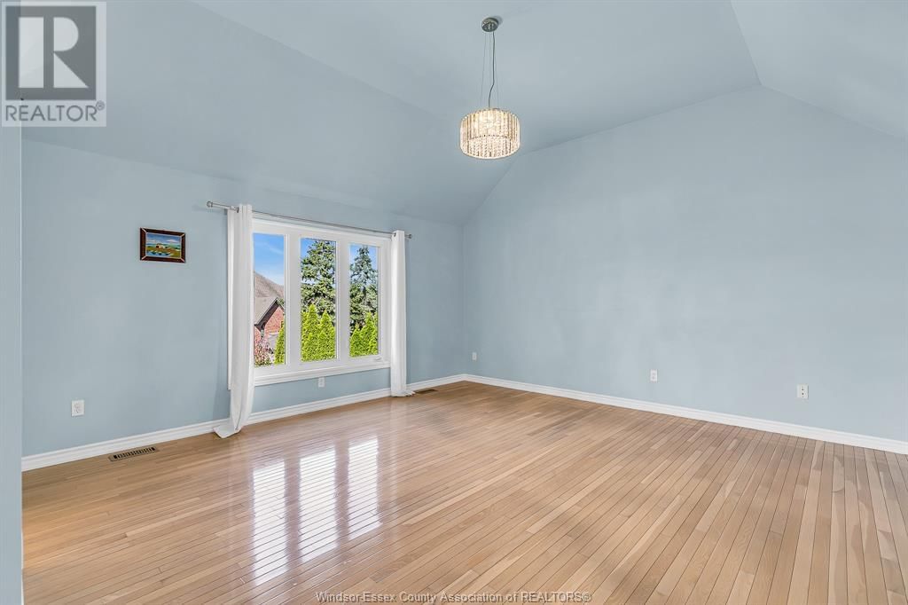 4545 SOUTHWOOD LAKES BOULEVARD Image 27