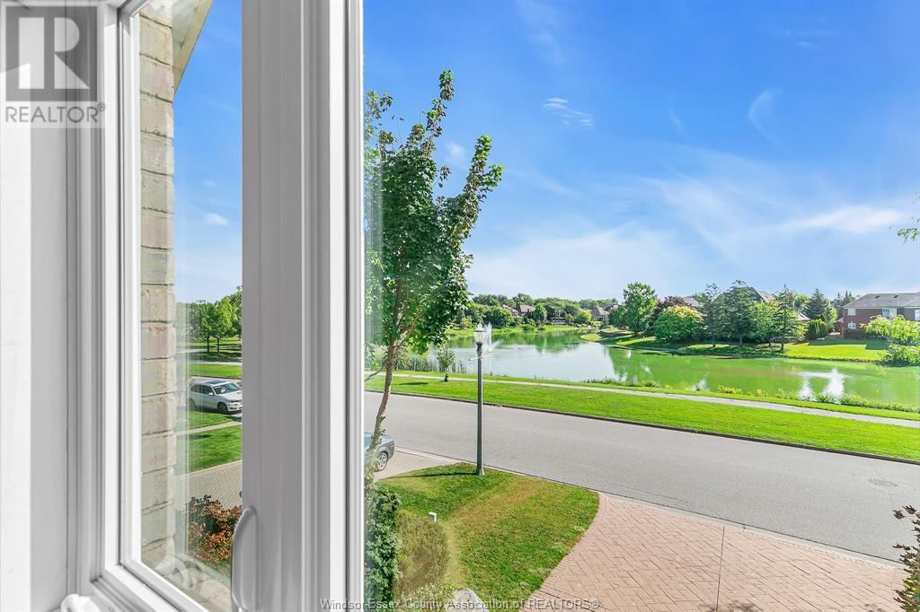 4545 SOUTHWOOD LAKES BOULEVARD Image 33