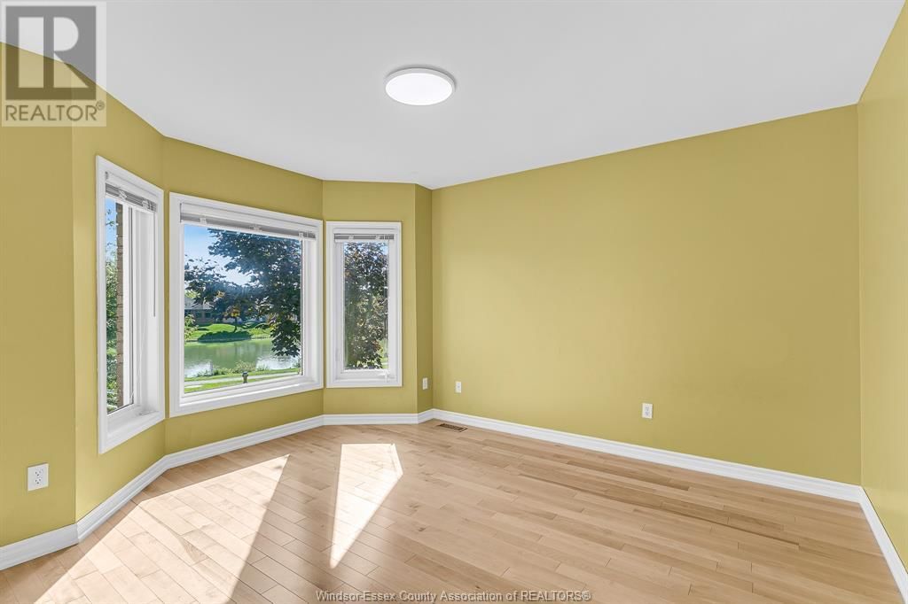 4545 SOUTHWOOD LAKES BOULEVARD Image 35