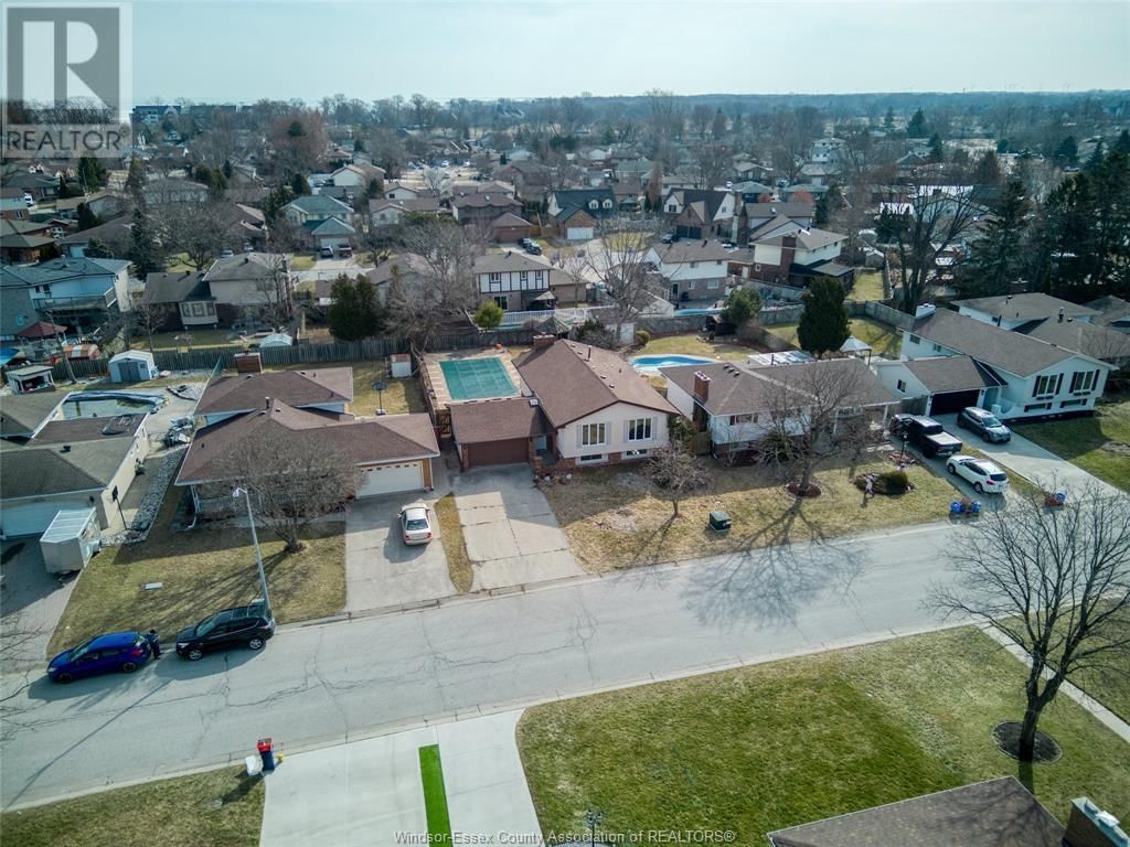 270 CENTENNIAL DRIVE Image 5