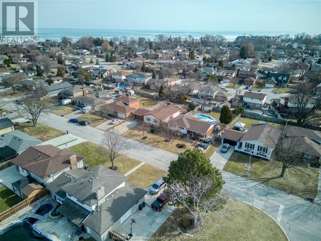 270 CENTENNIAL DRIVE Image 6