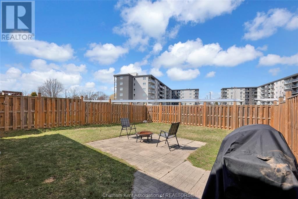 151 BRISTOL DRIVE Image 10