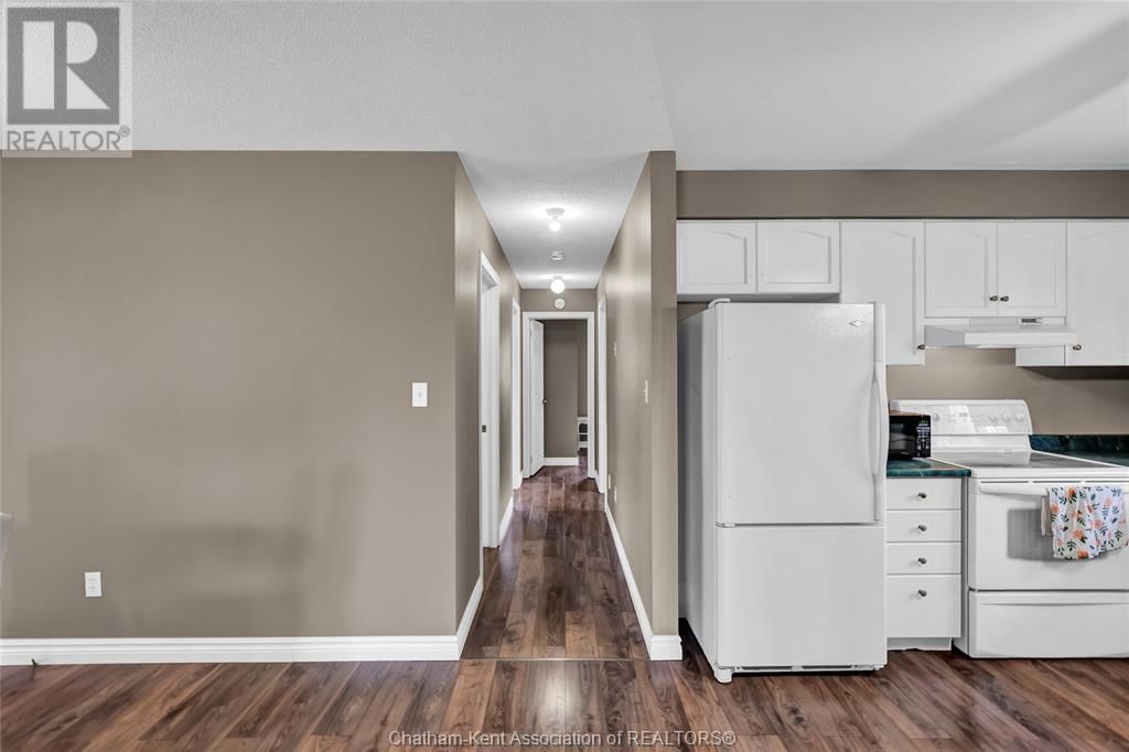 151 BRISTOL DRIVE Image 24