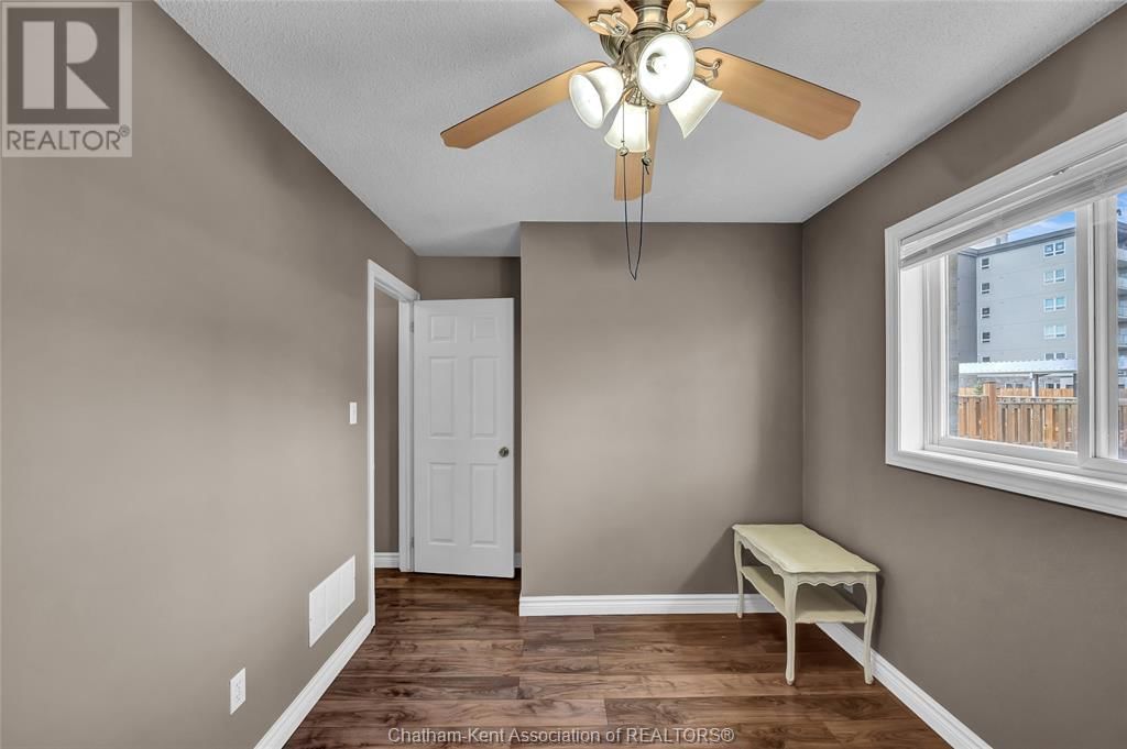 151 BRISTOL DRIVE Image 37