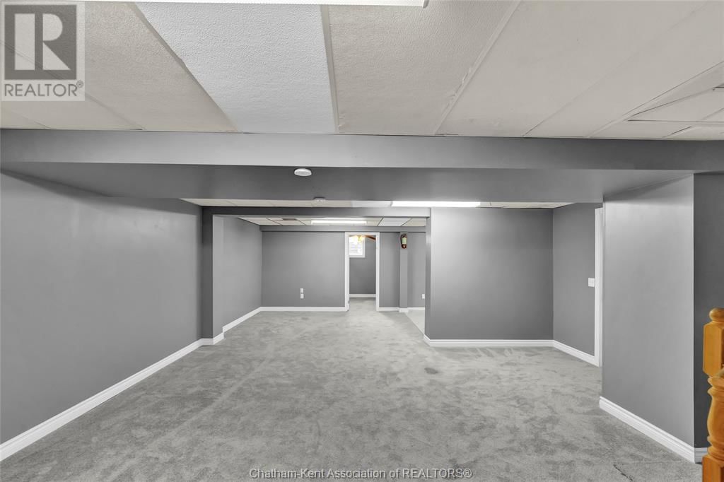 151 BRISTOL DRIVE Image 40