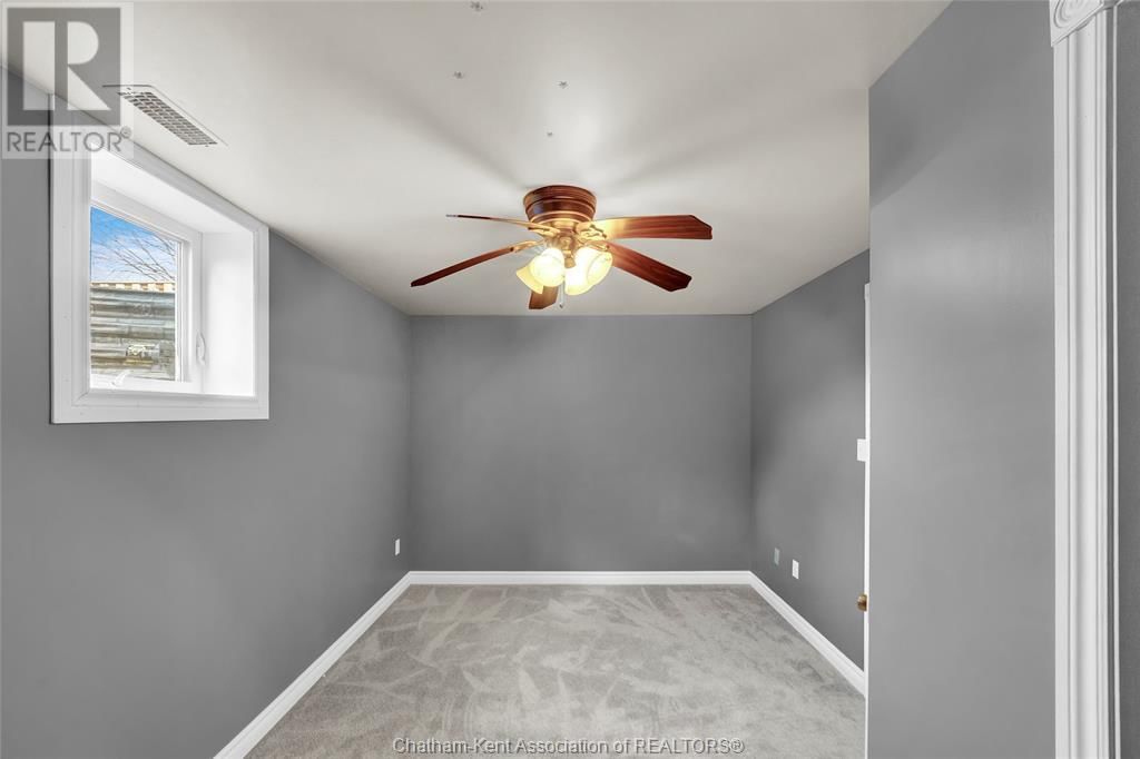 151 BRISTOL DRIVE Image 45