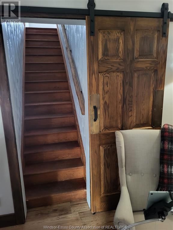 8902 TALBOT TRAIL Image 25