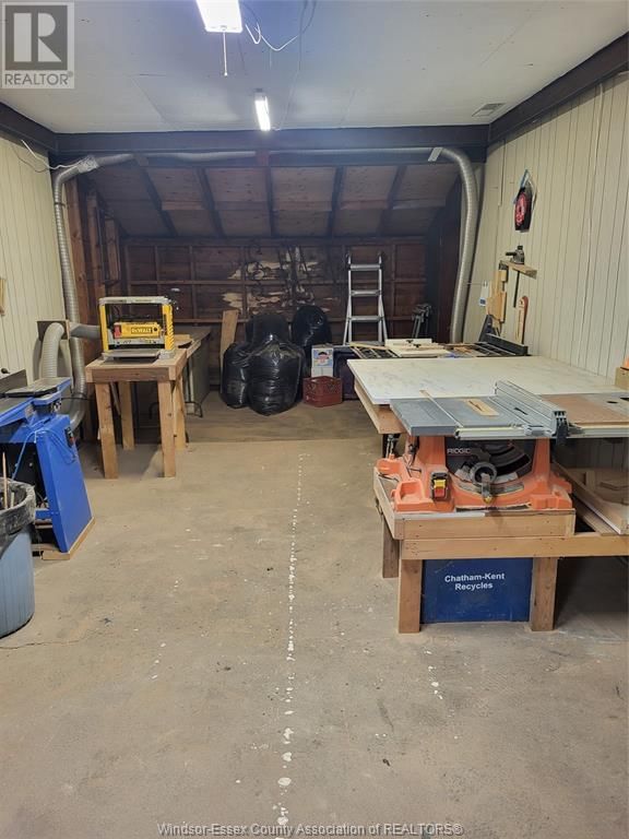 8902 TALBOT TRAIL Image 38