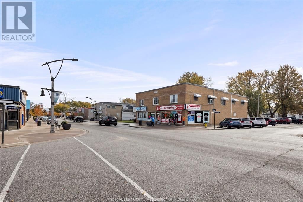546 NOTRE DAME STREET Image 11
