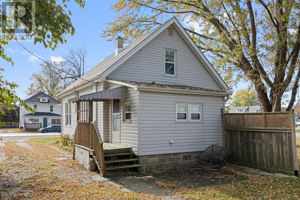 546 NOTRE DAME STREET Image 21