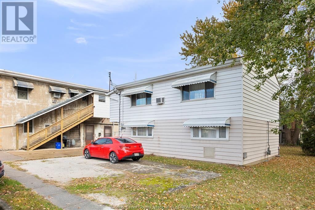 546 NOTRE DAME STREET Image 25