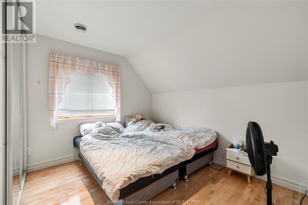 3404 VICTORIA BOULEVARD Image 11