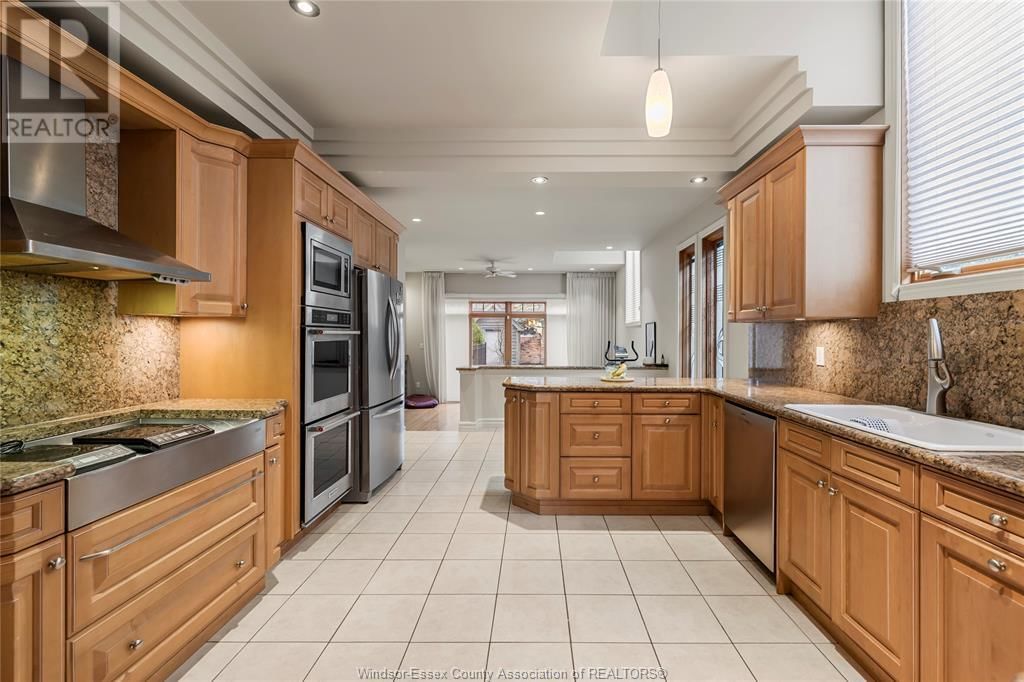 3404 VICTORIA BOULEVARD Image 17