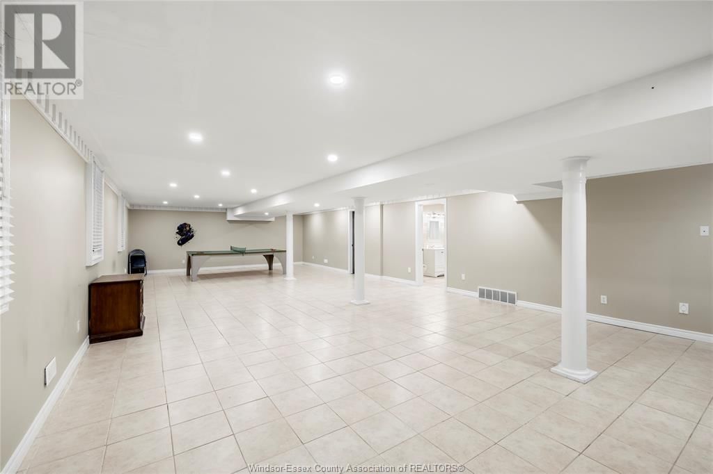3404 VICTORIA BOULEVARD Image 31