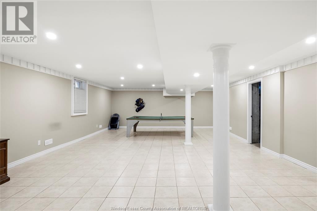 3404 VICTORIA BOULEVARD Image 32