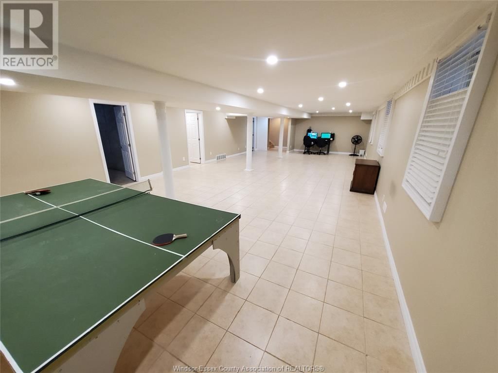 3404 VICTORIA BOULEVARD Image 36
