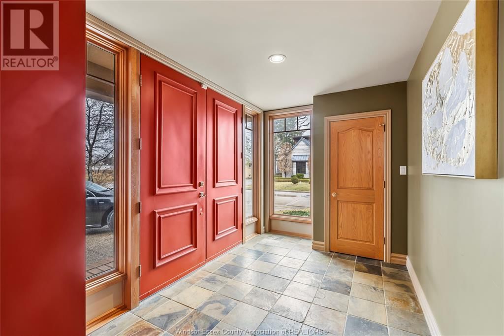 3404 VICTORIA BOULEVARD Image 4