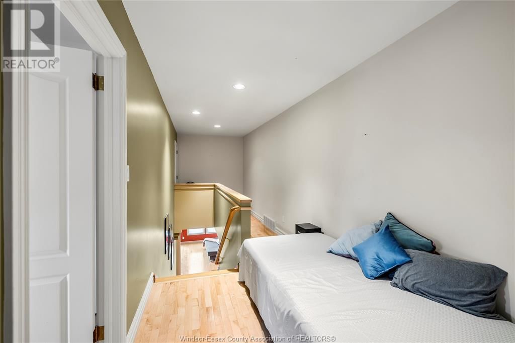 3404 VICTORIA BOULEVARD Image 8