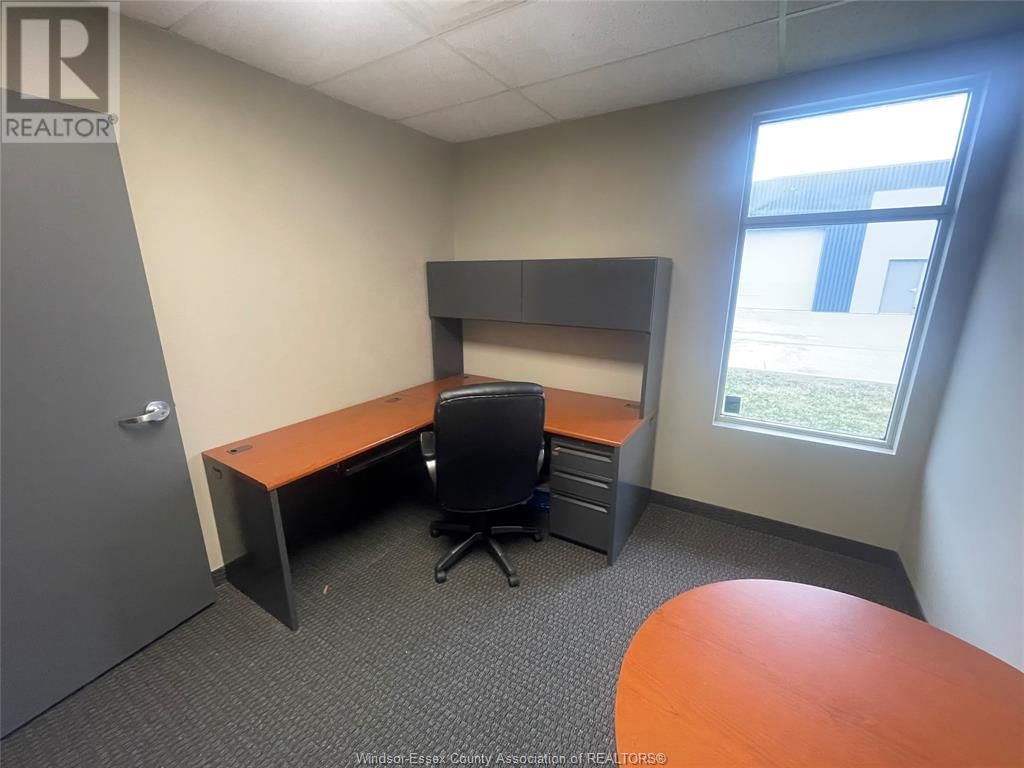 3050 JEFFERSON BOULEVARD Image 14