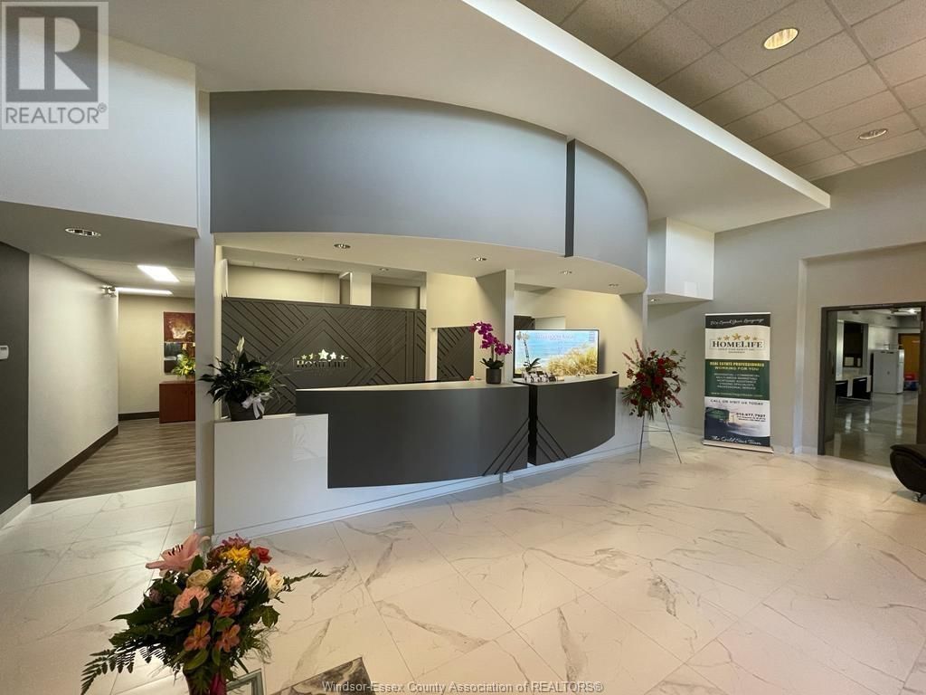 3050 JEFFERSON BOULEVARD Image 2