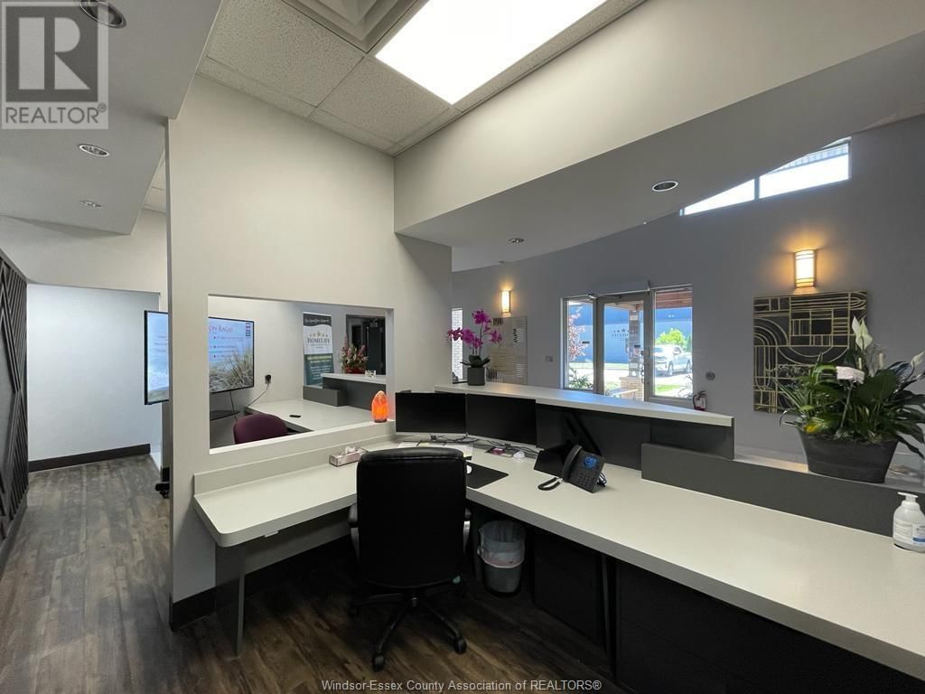 3050 JEFFERSON BOULEVARD Image 4