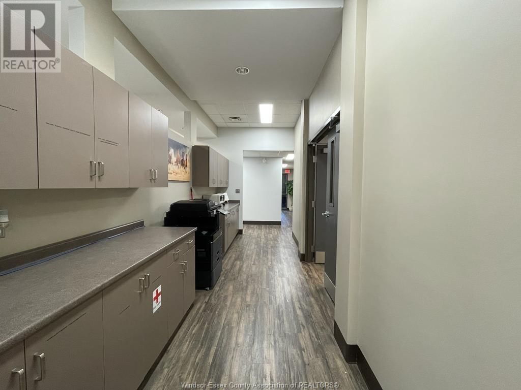 3050 JEFFERSON BOULEVARD Image 5