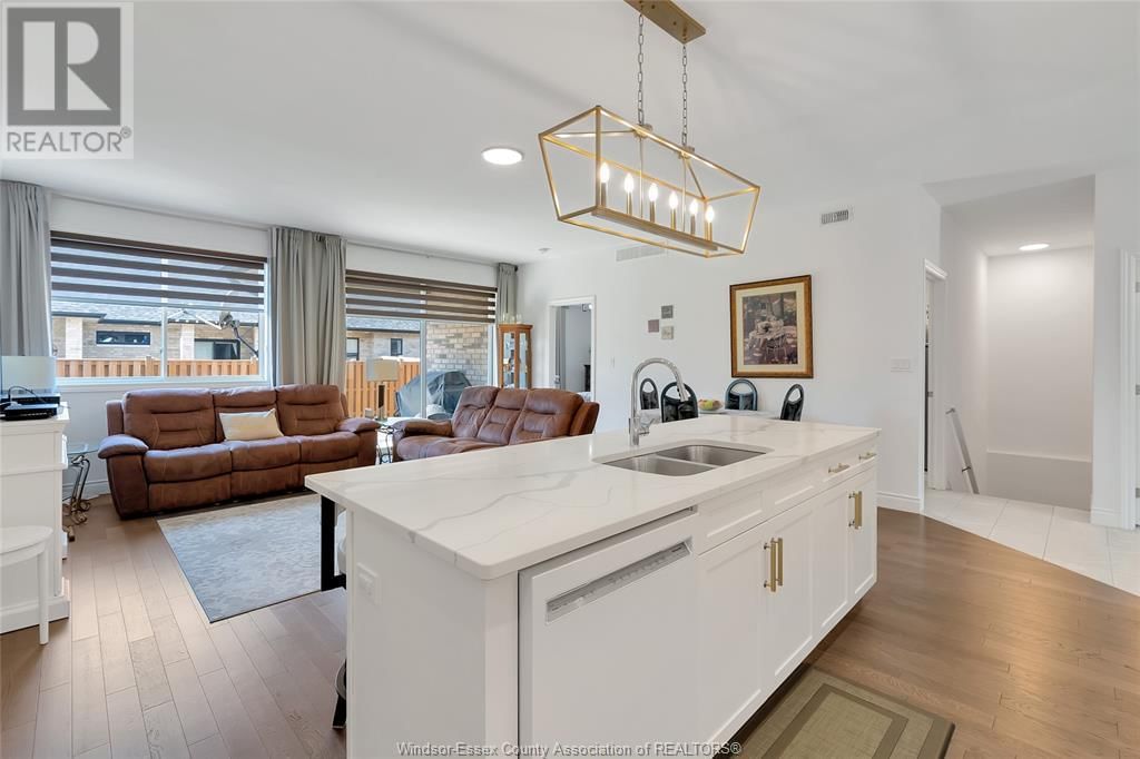 205 LIVINGSTONE Image 15