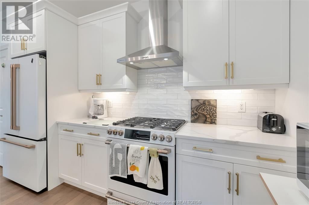 205 LIVINGSTONE Image 19