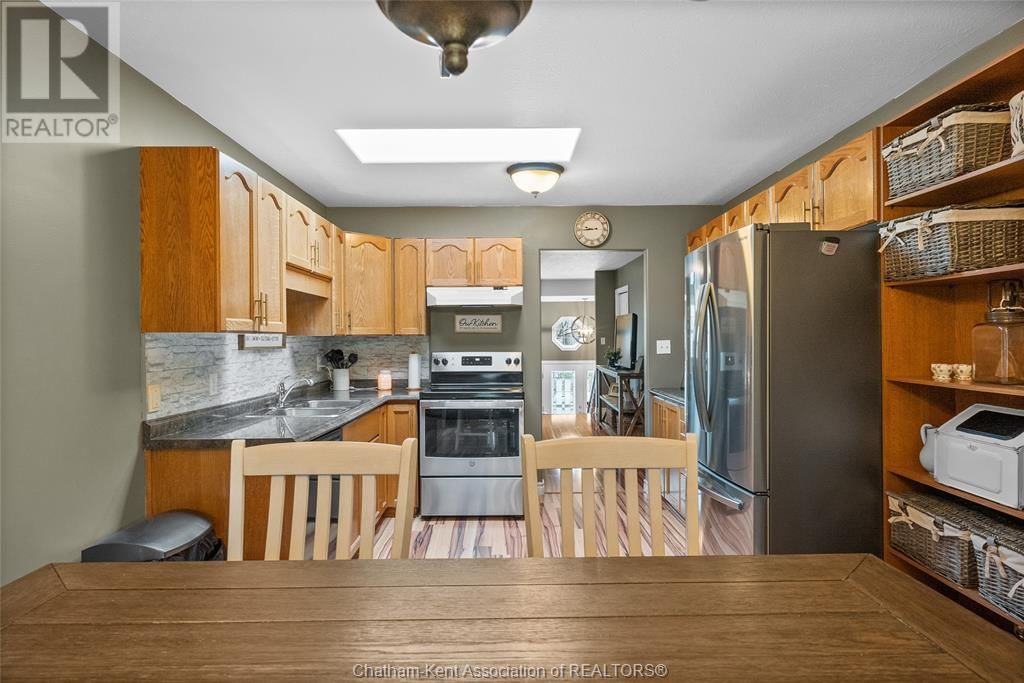 38 FIELDSTONE PLACE Image 15