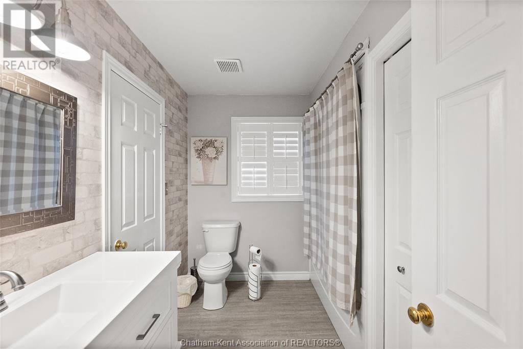 38 FIELDSTONE PLACE Image 26