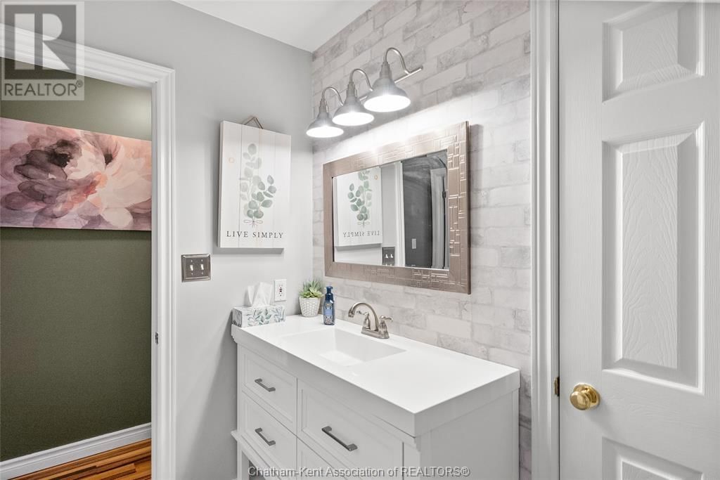 38 FIELDSTONE PLACE Image 27