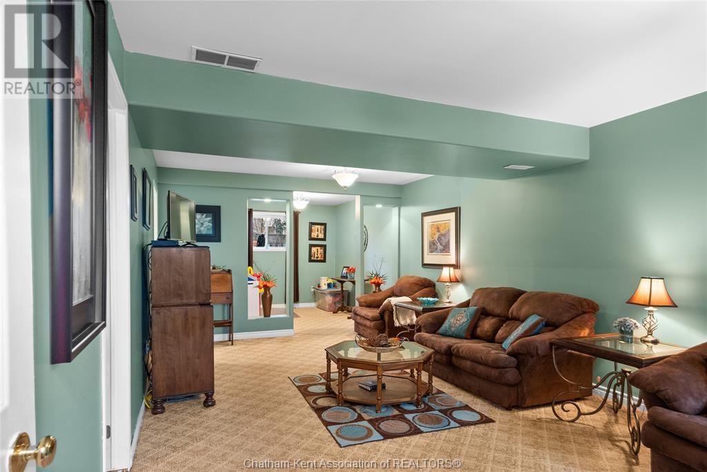 38 FIELDSTONE PLACE Image 33